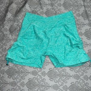 Green, toggle shorts, excellent condition